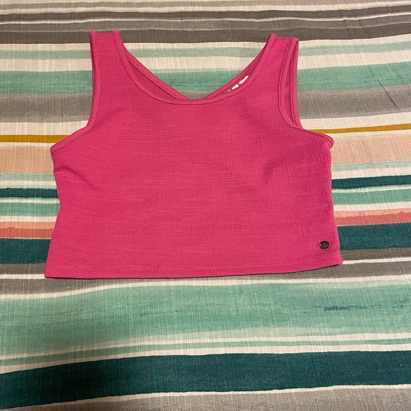 Pink Roxy criss cross back cropped tank - Picture 3 of 7